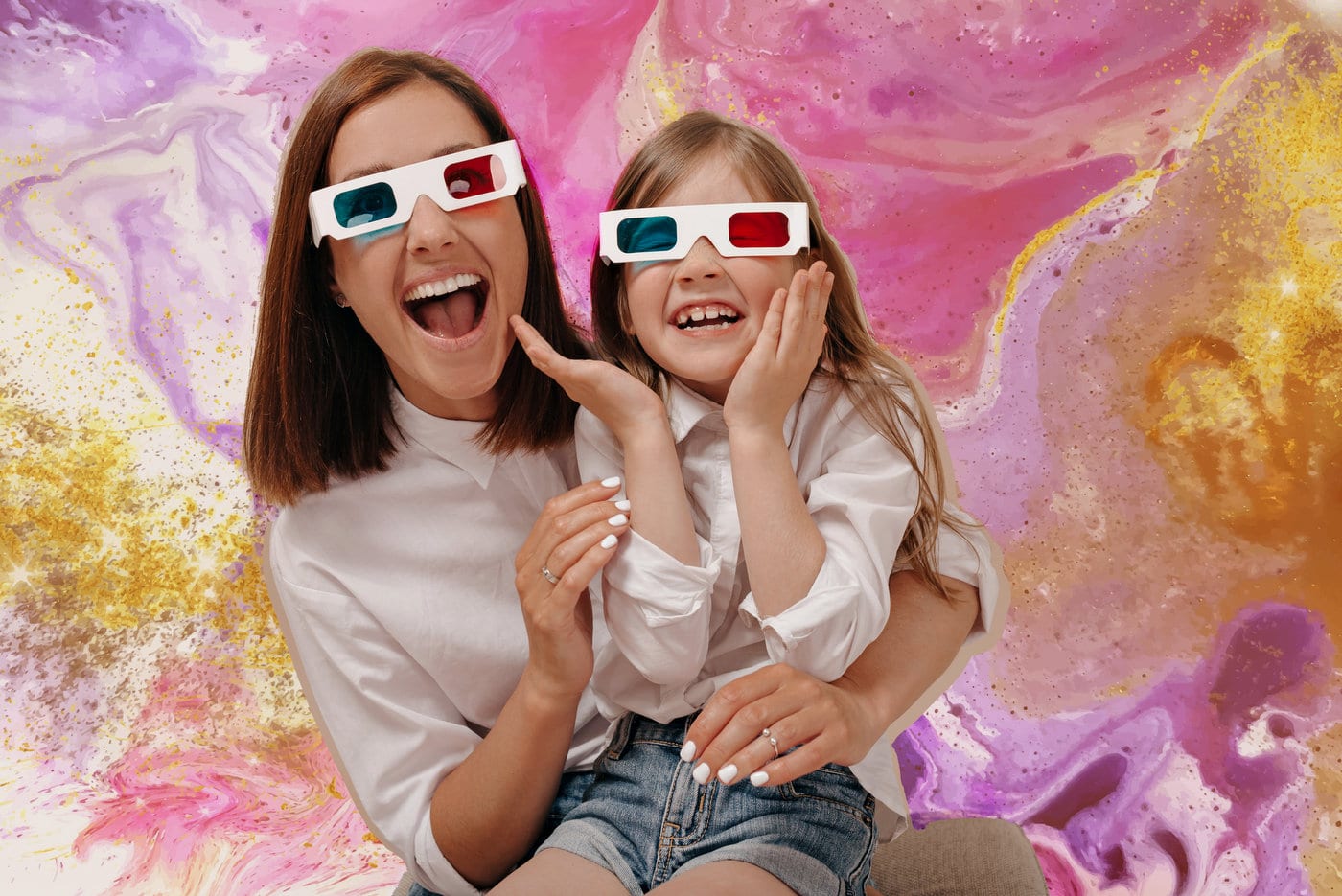 Mom and daughter with 3D glasses